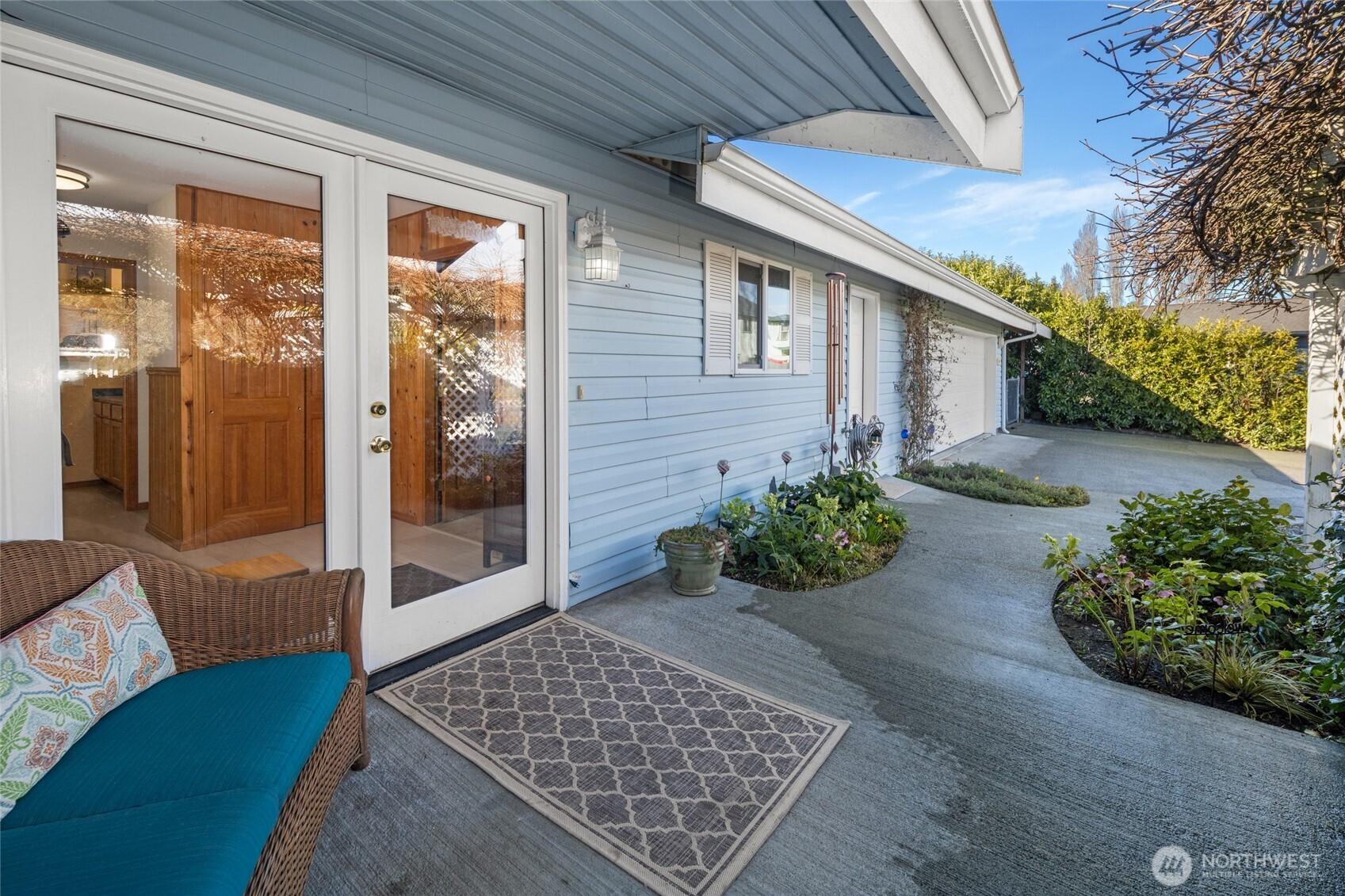 Rose Ct, Friday Harbor, WA 98250