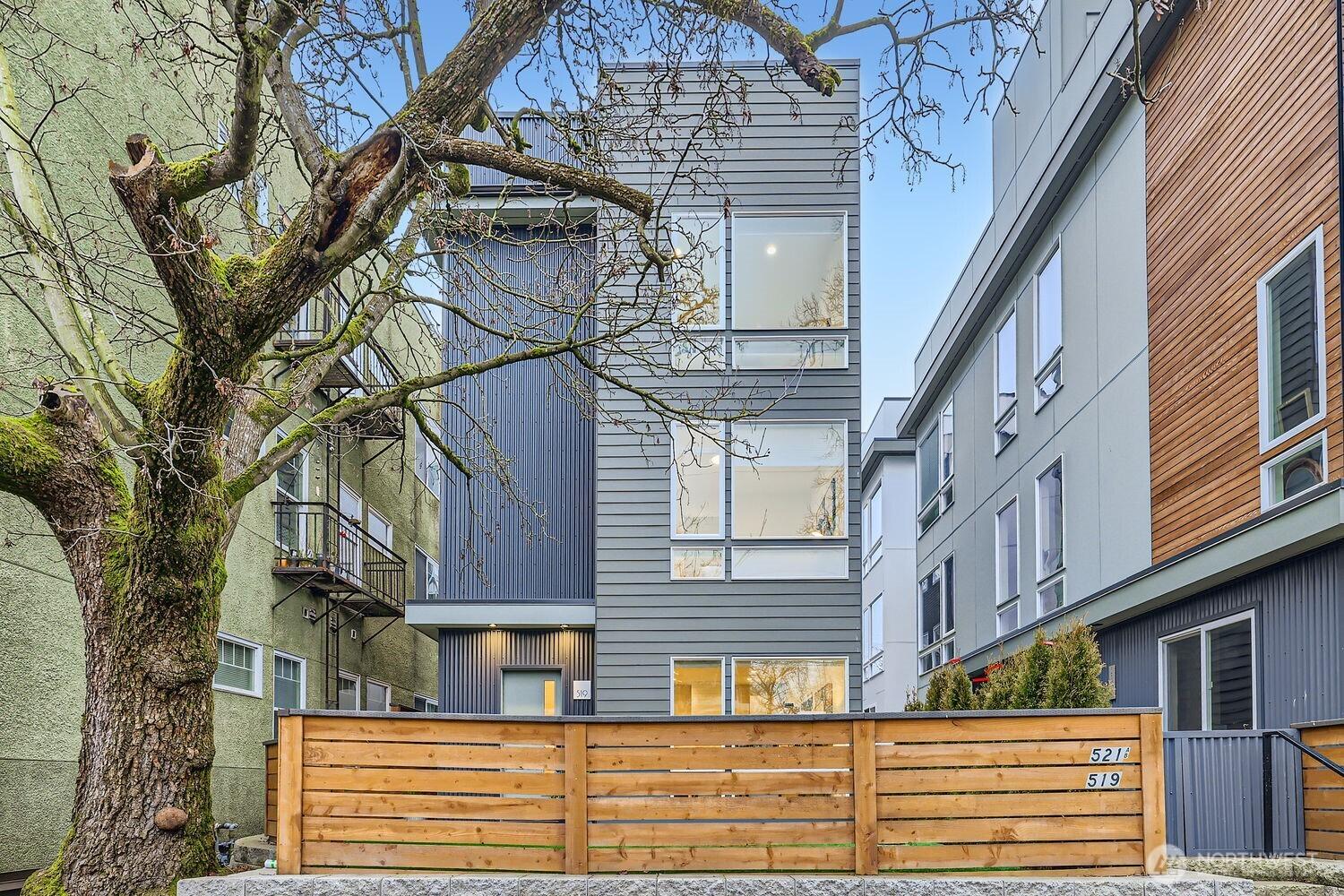 22nd Ave, Seattle, WA 98122