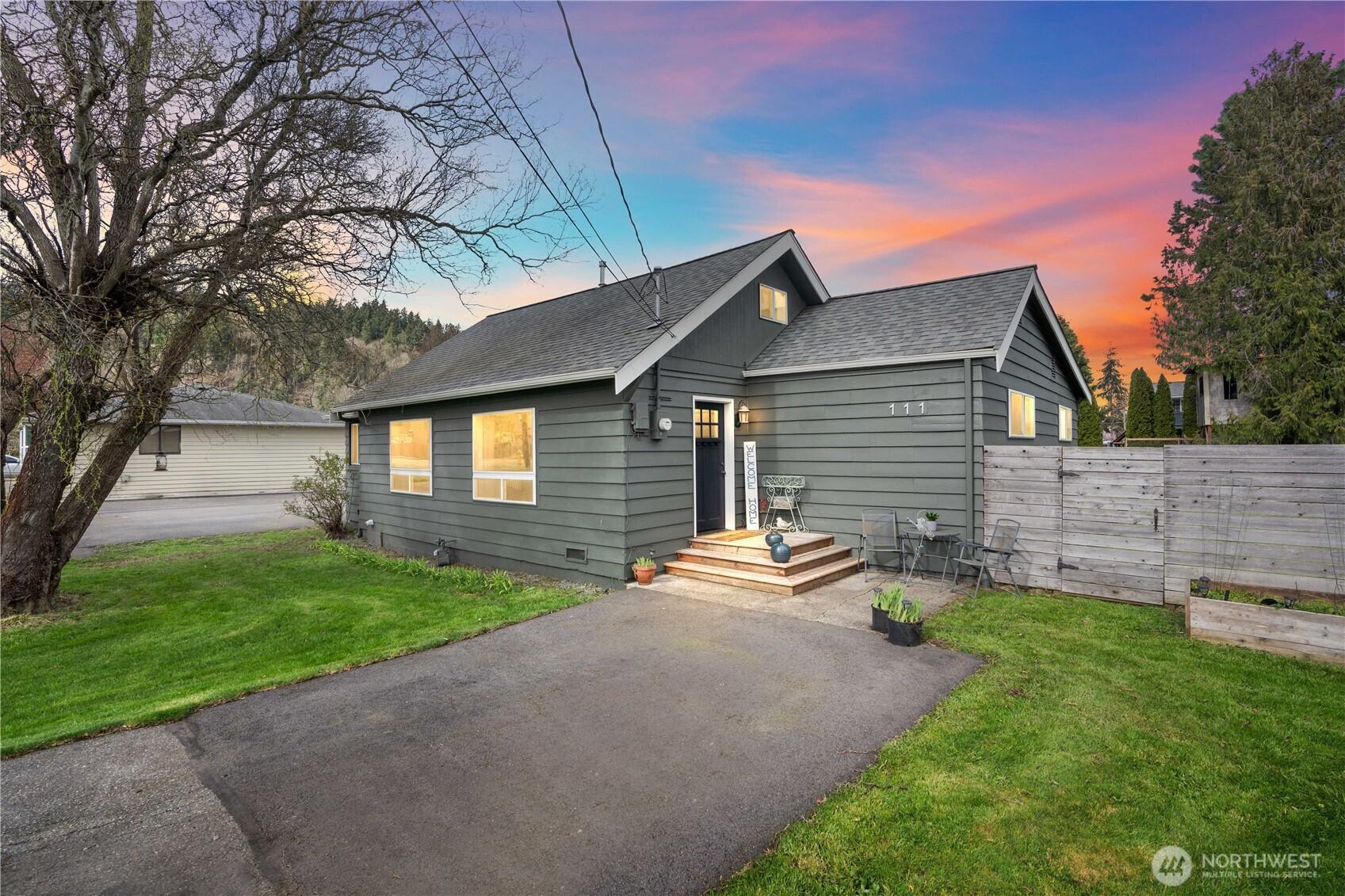 1st Ave N, Algona, WA 98001