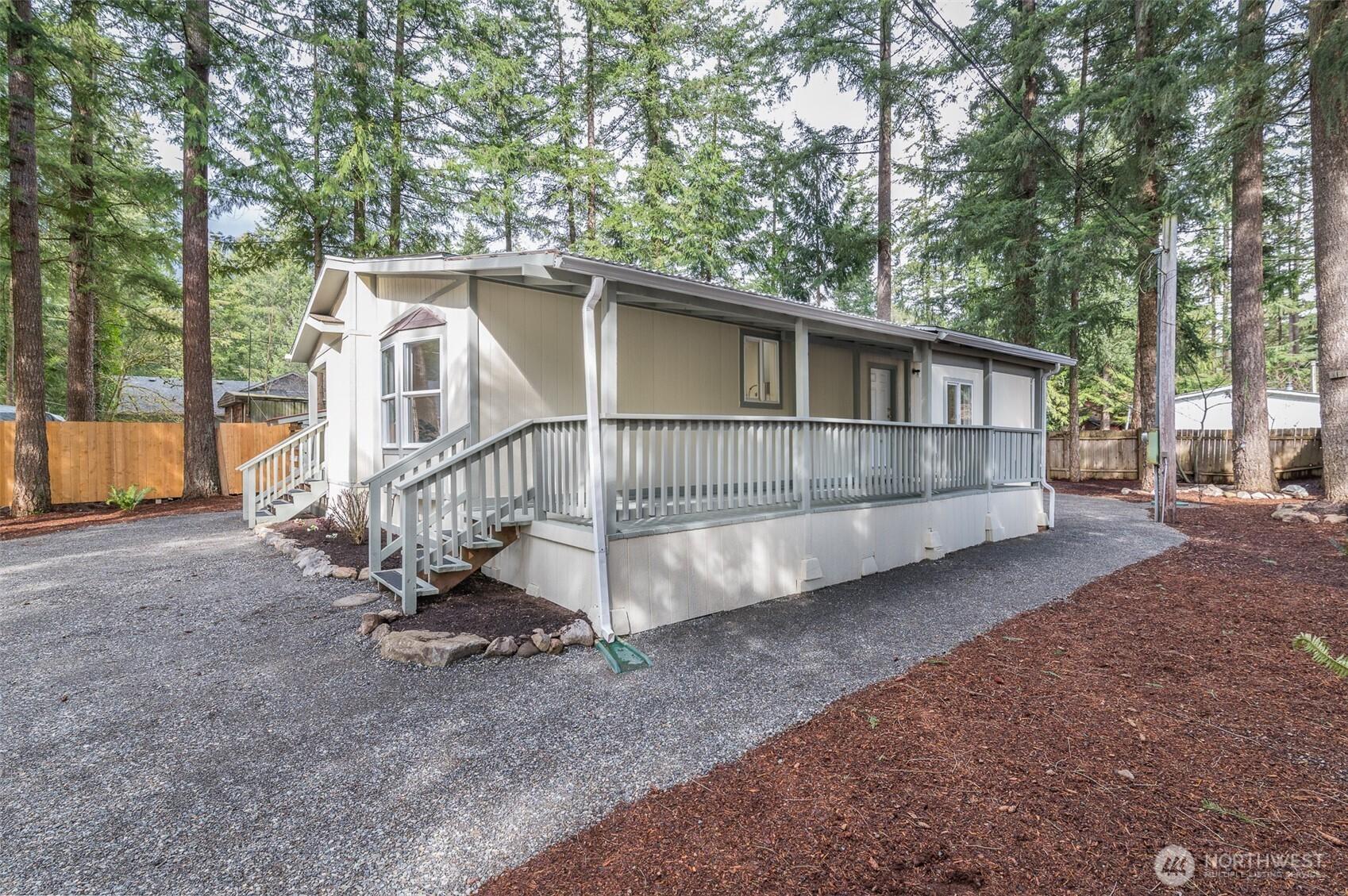 Golden Valley Dr, Maple Falls, WA 98266