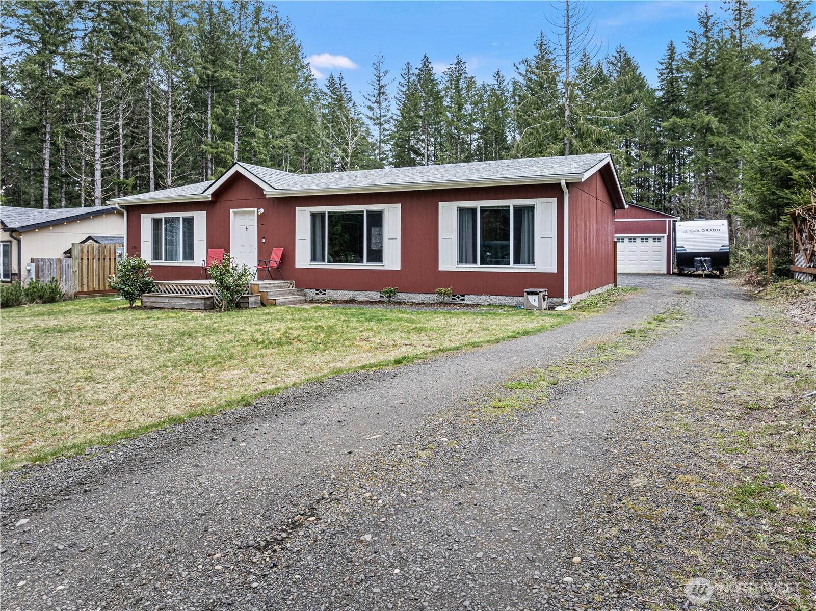 E Trails End Dr, Belfair, WA 98528