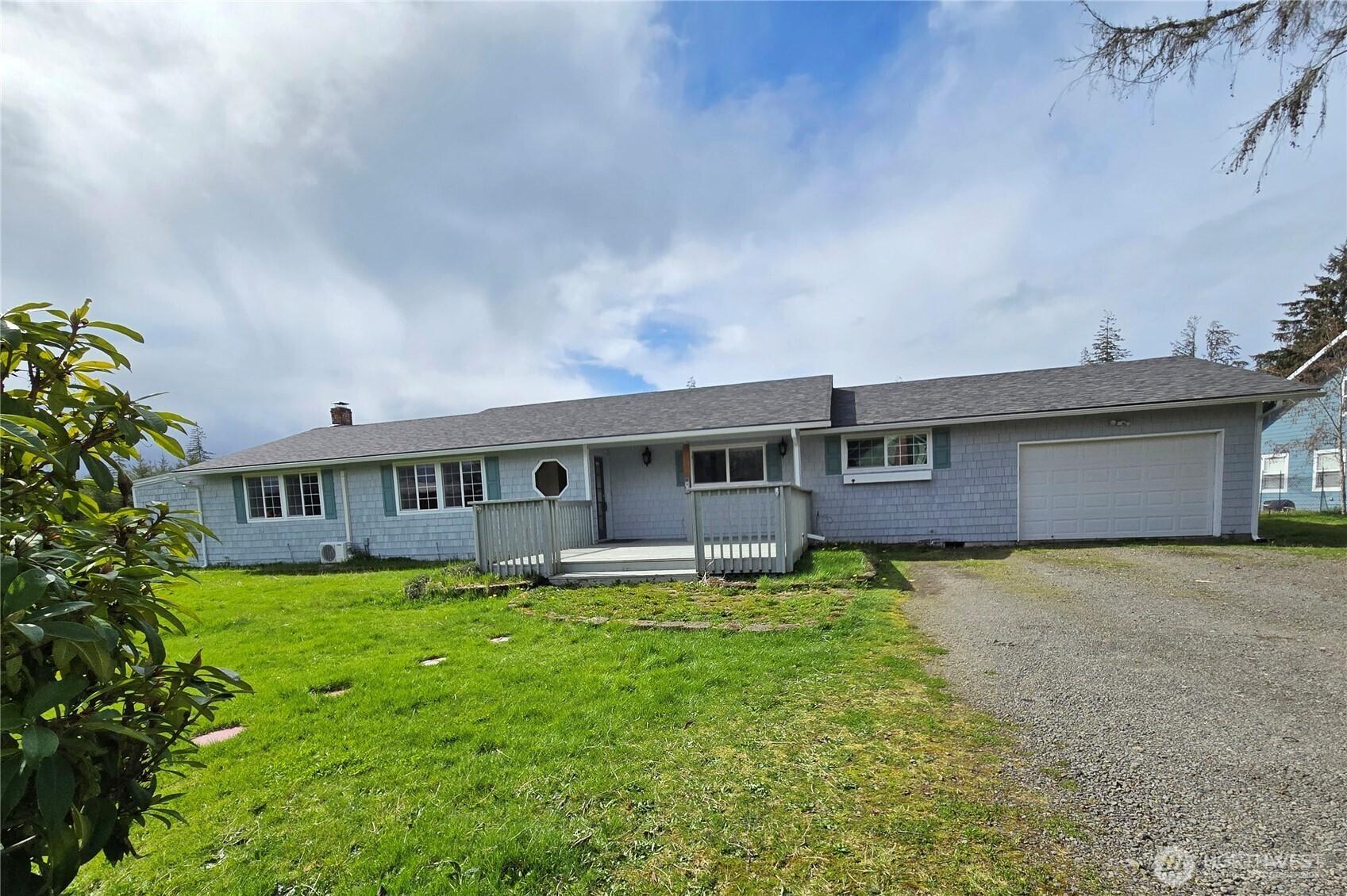 Robin Hood Loop, Forks, WA 98331