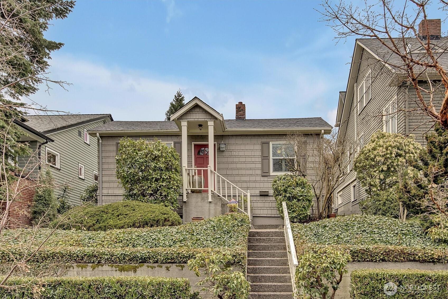 38th Ave Ne, Seattle, WA 98105
