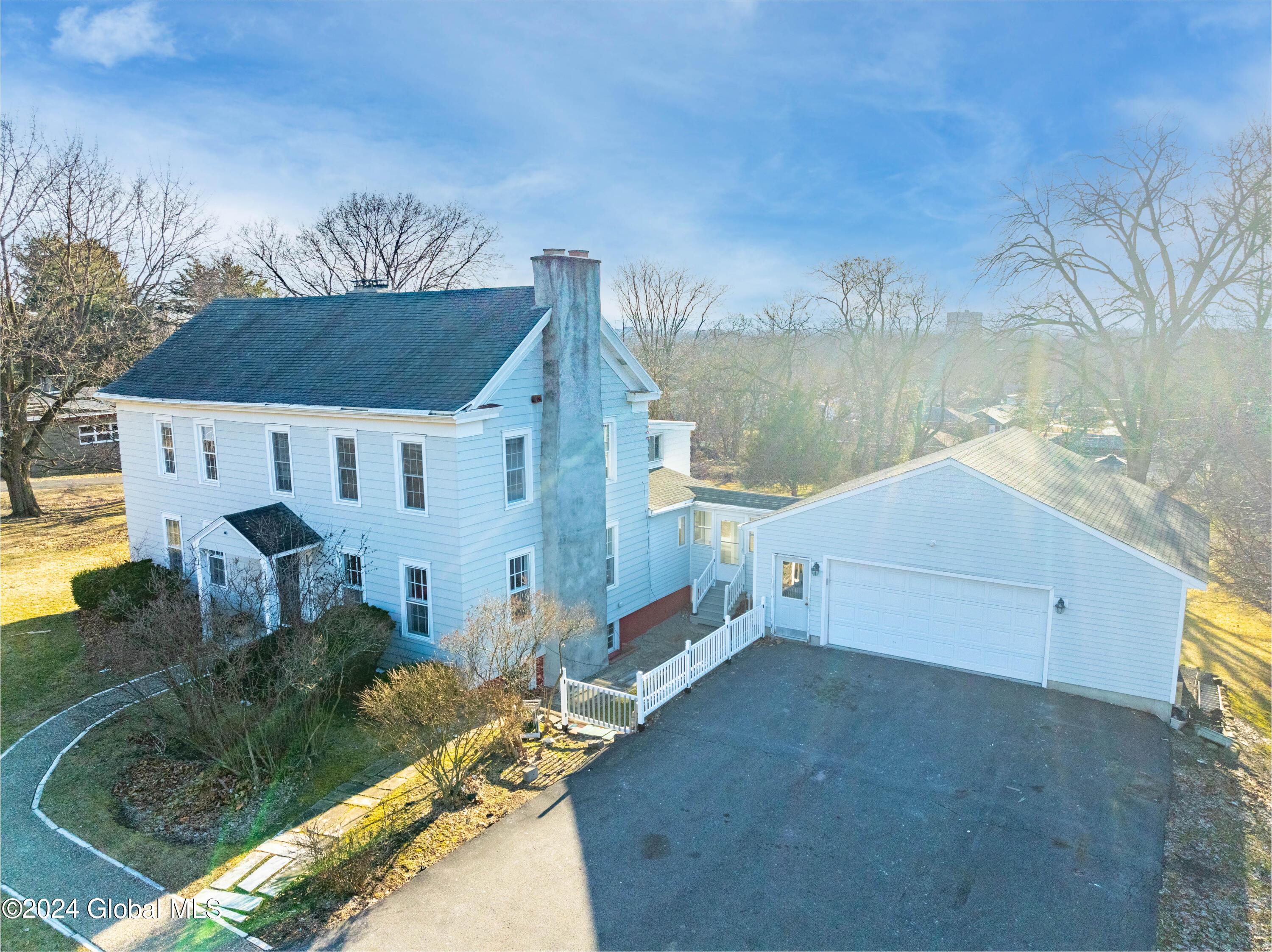 Shaker Rd, Albany, NY 12211