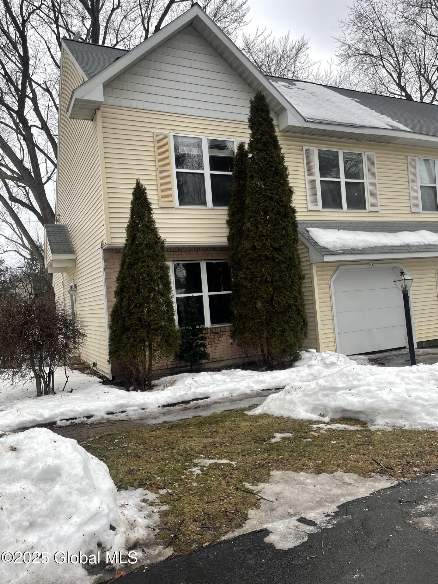 Balltown Rd, Schenectady, NY 12309