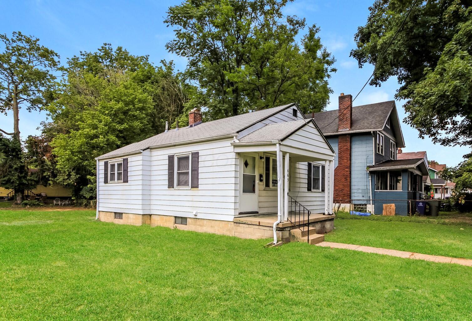 Malvern Ave, Columbus, OH 43219