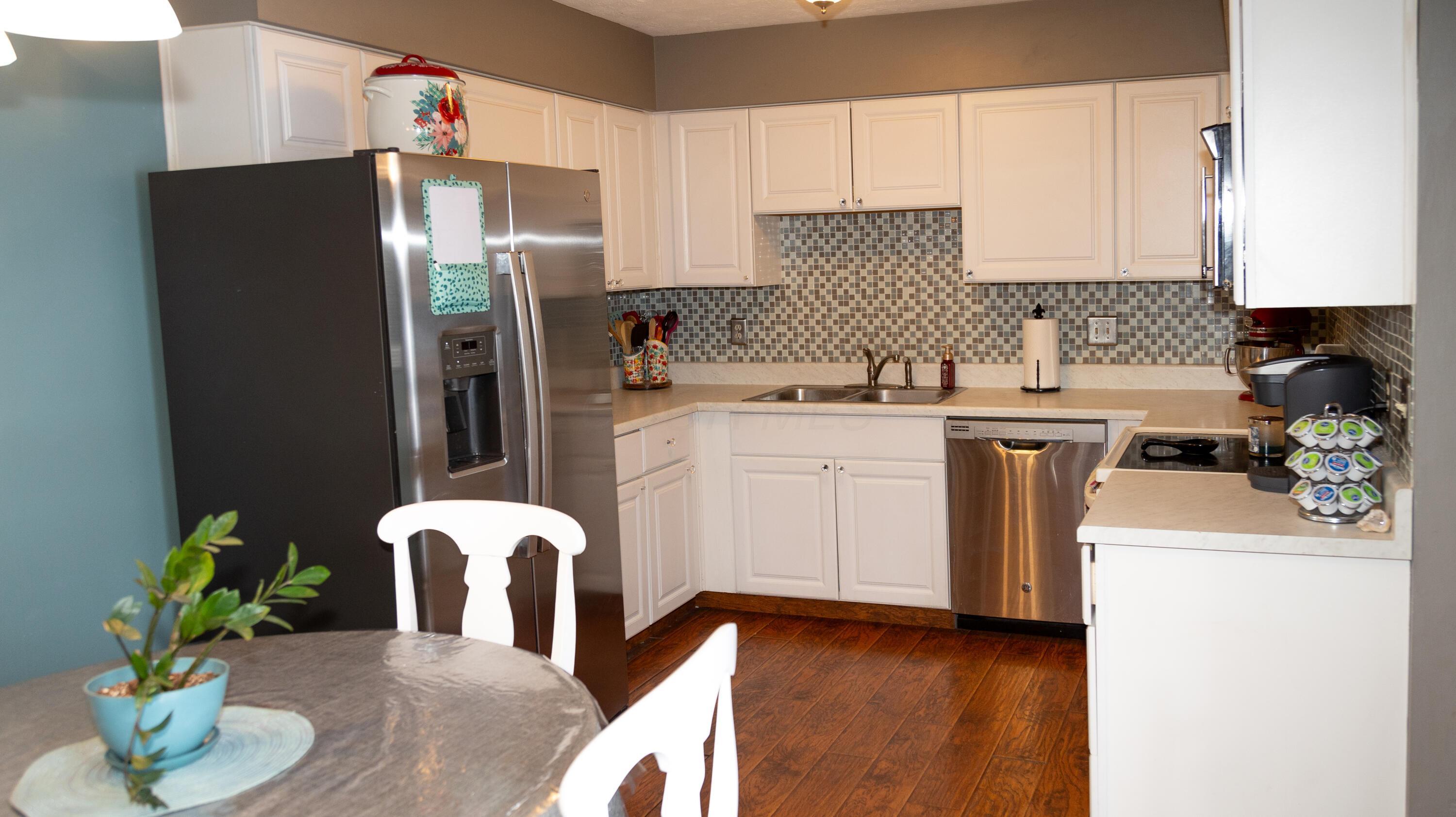 Blendon Valley Dr, Columbus, OH 43230