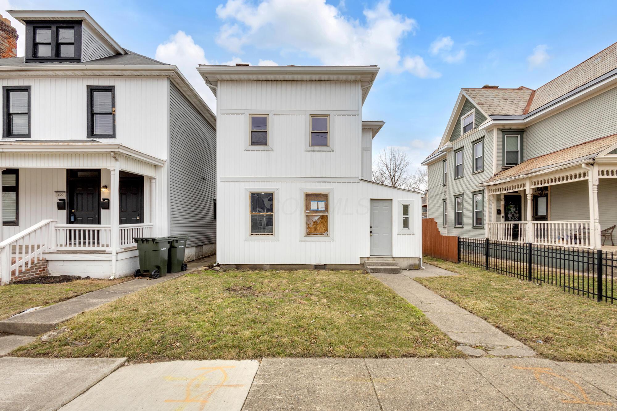 S Champion Ave, Columbus, OH 43205