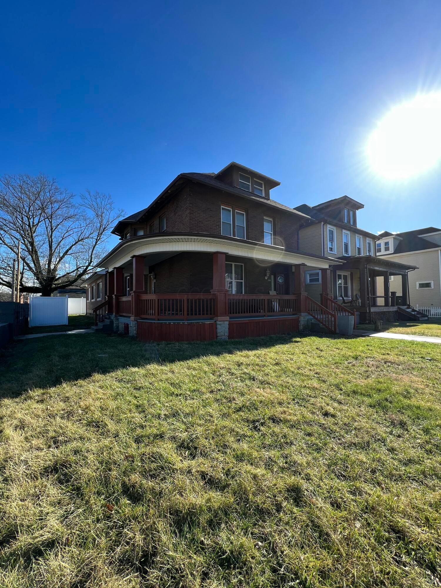 Gilbert St, Columbus, OH 43206