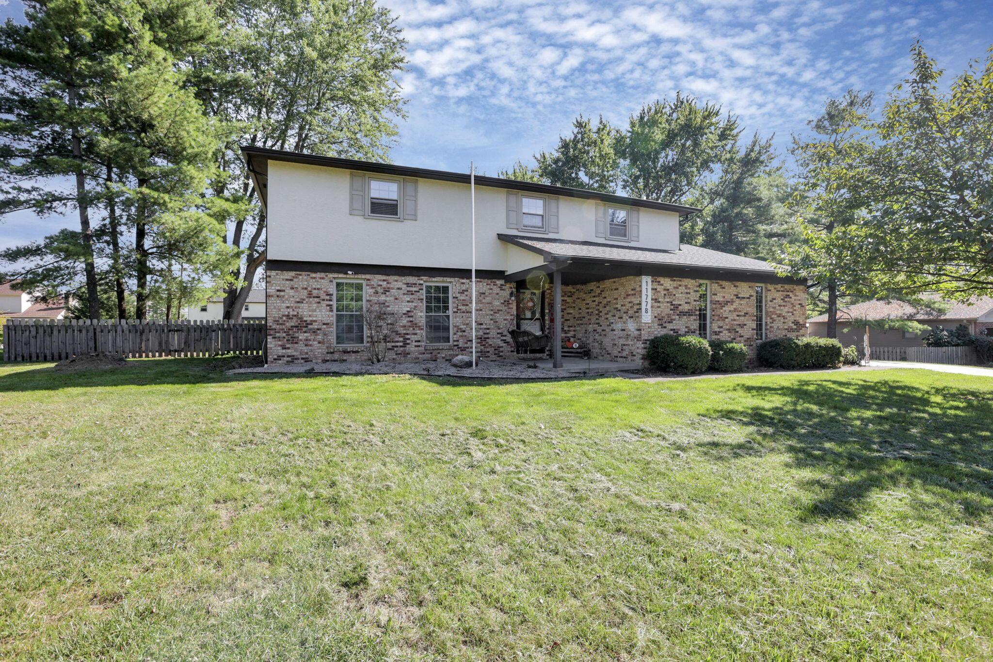 Willow View Ct, Pickerington, OH 43147