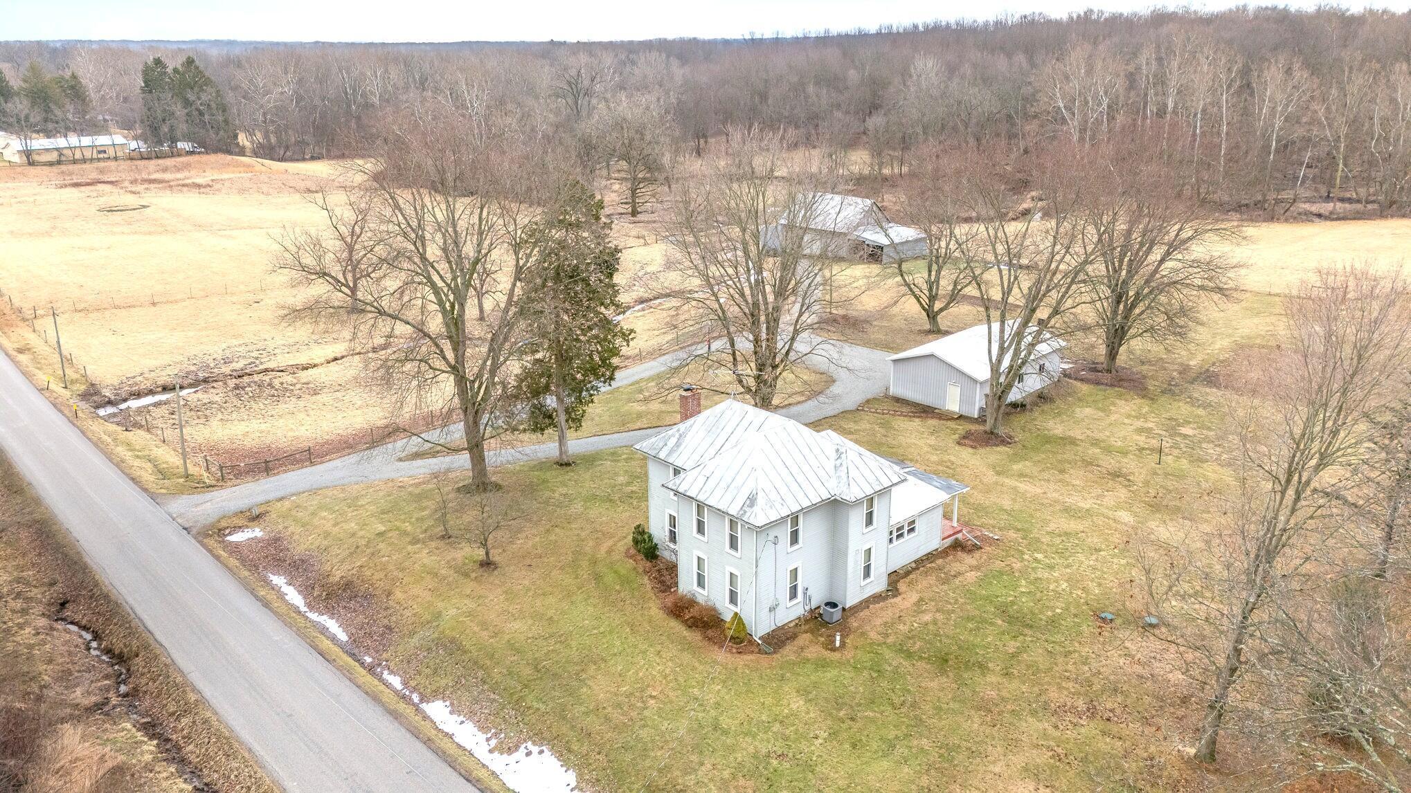 Van Fossen Rd, Johnstown, OH 43031