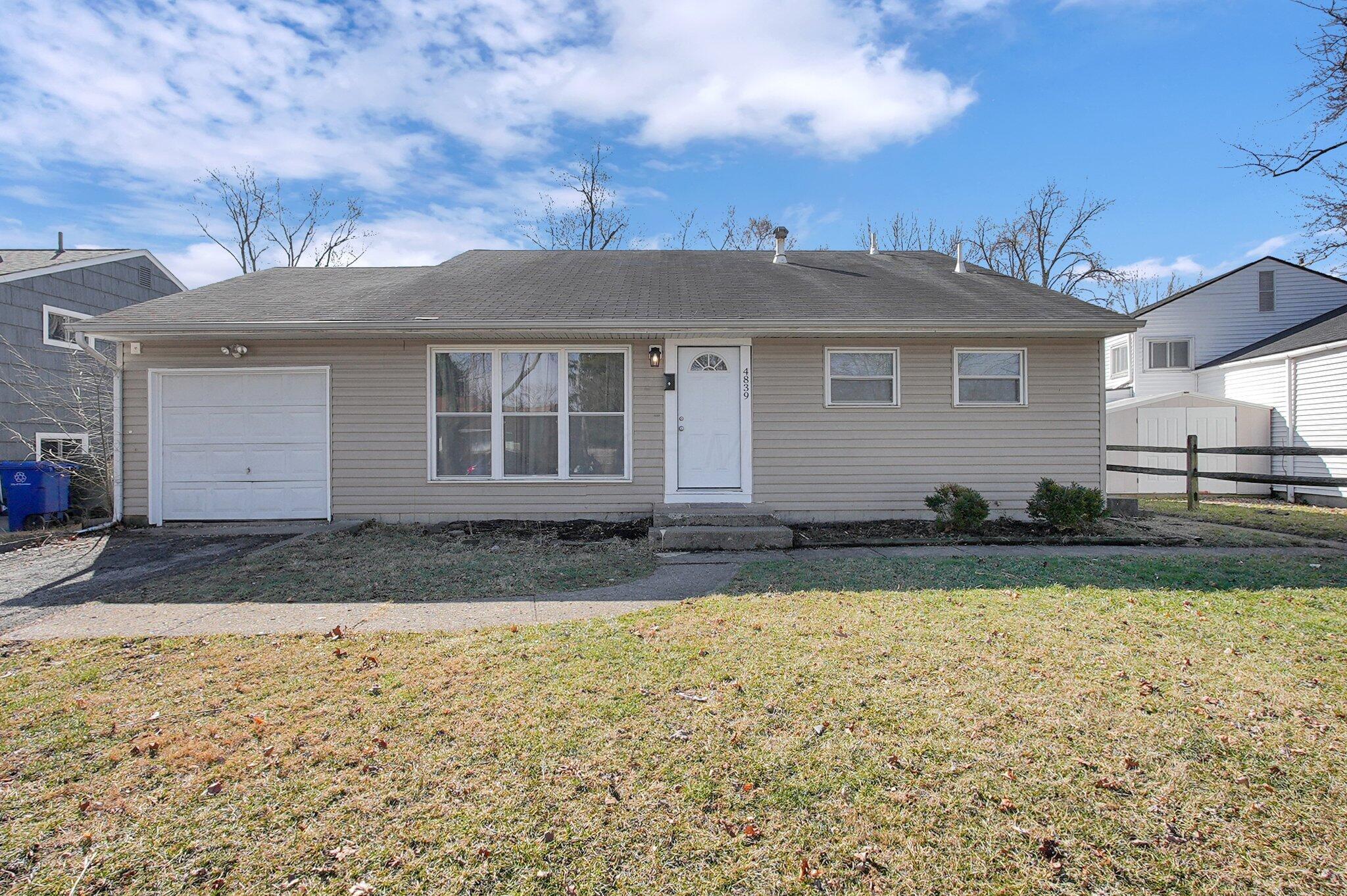 Betsy Dr, Columbus, OH 43227