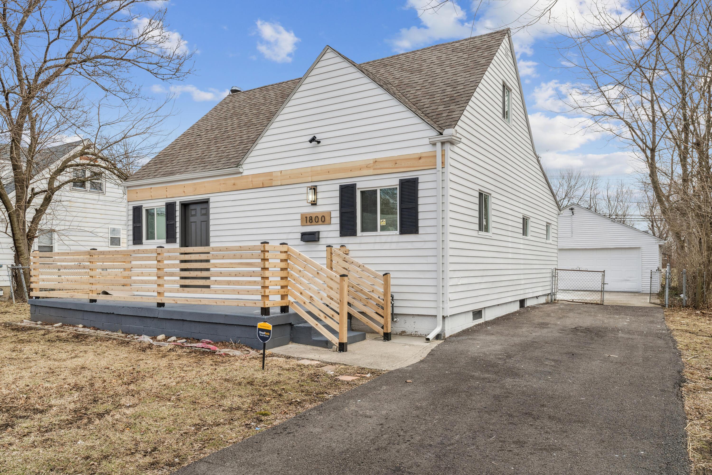Brentnell Ave, Columbus, OH 43219