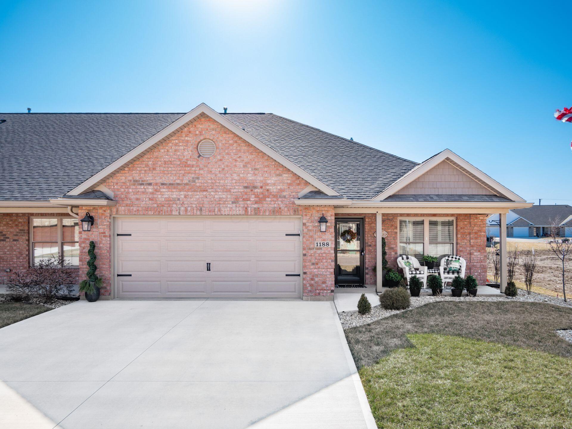 E Bentley Cir, Troy, OH 45373