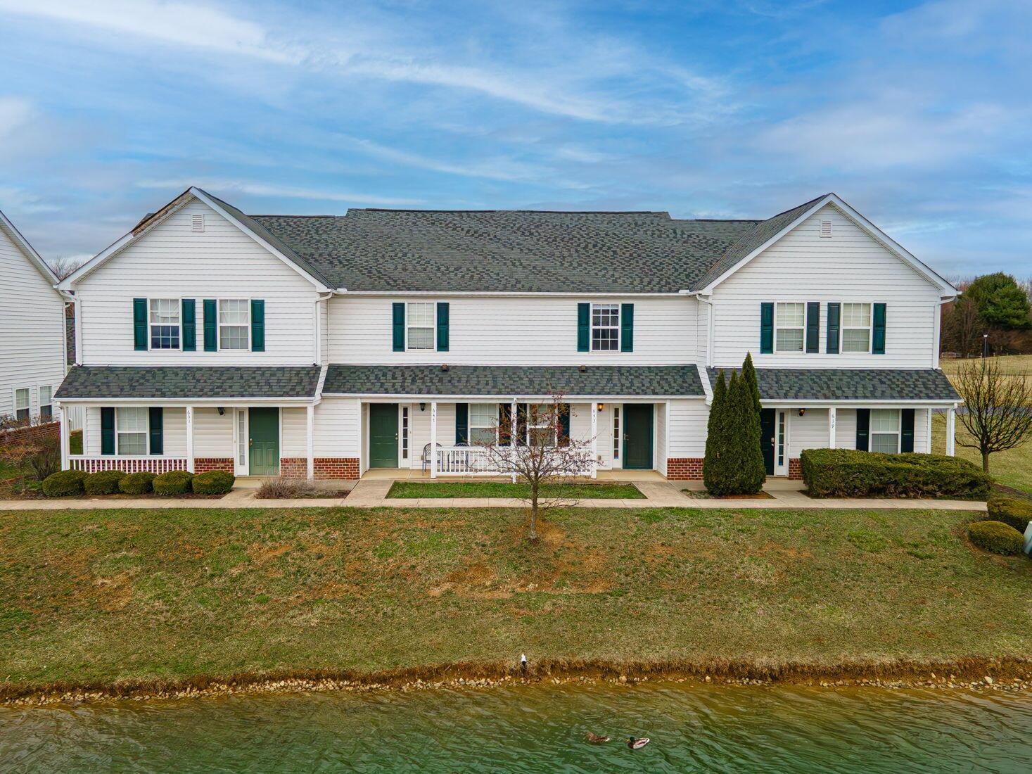 Pondview Dr, Grove City, OH 43123