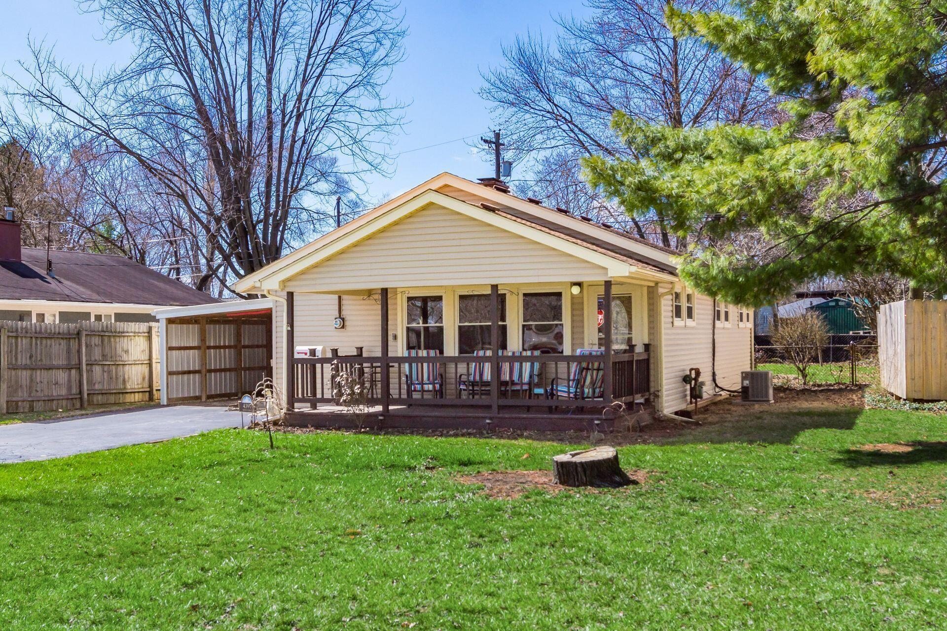 Wayne St, Hilliard, OH 43026