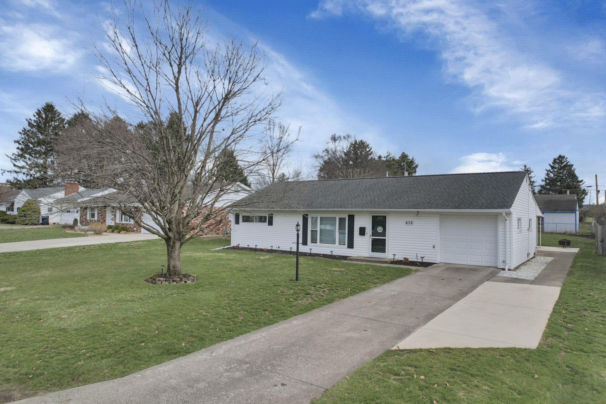 Karen Pkwy, Newark, OH 43055
