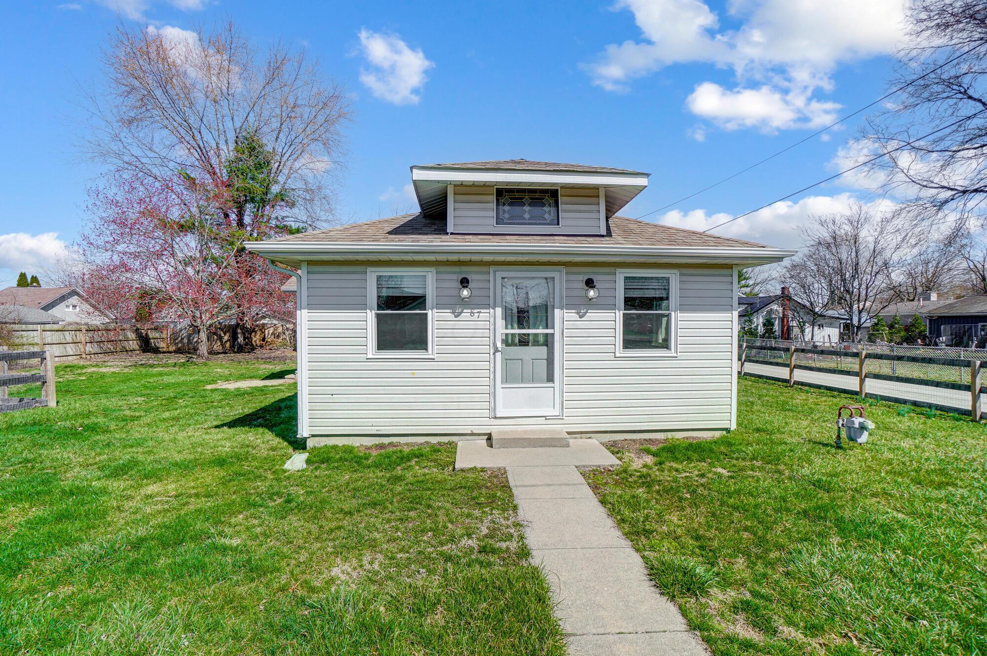 Central Ave, Buckeye Lake, OH 43008