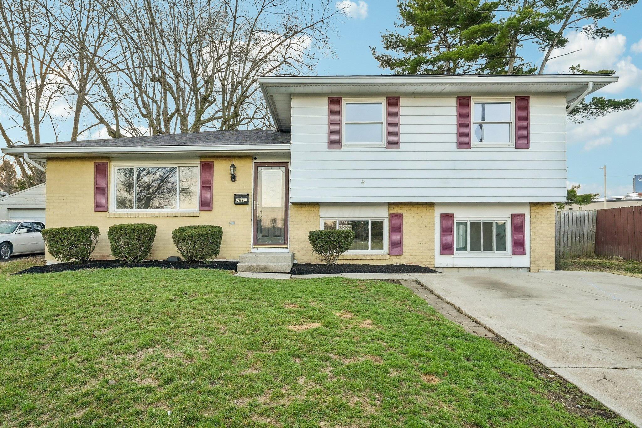 Talbert Dr, Columbus, OH 43232
