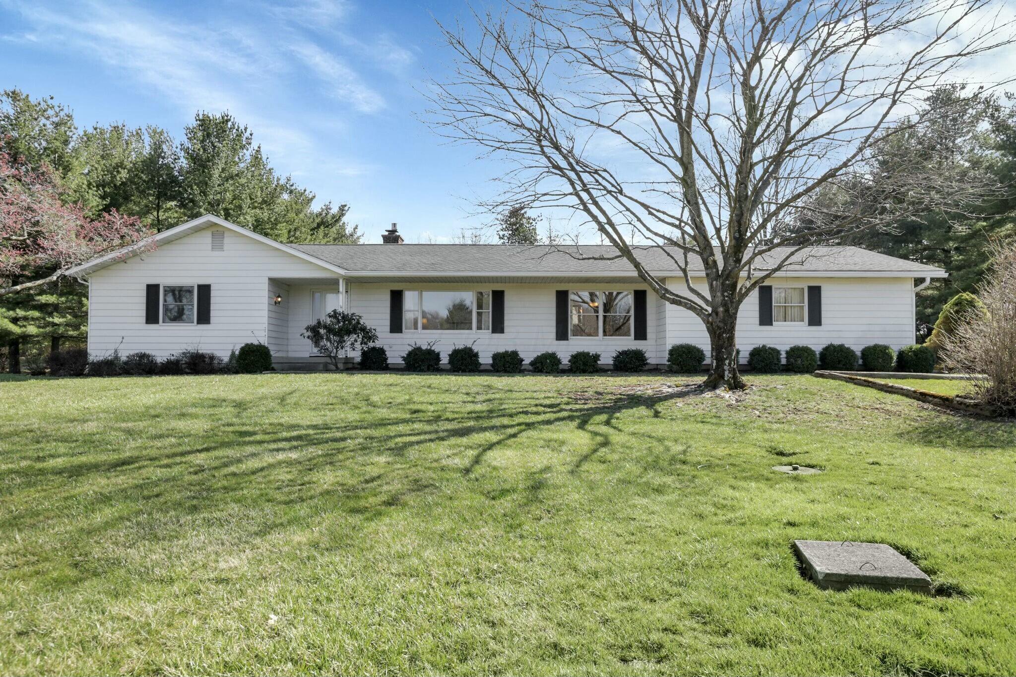 Otterbein Trl Nw, Lancaster, OH 43130