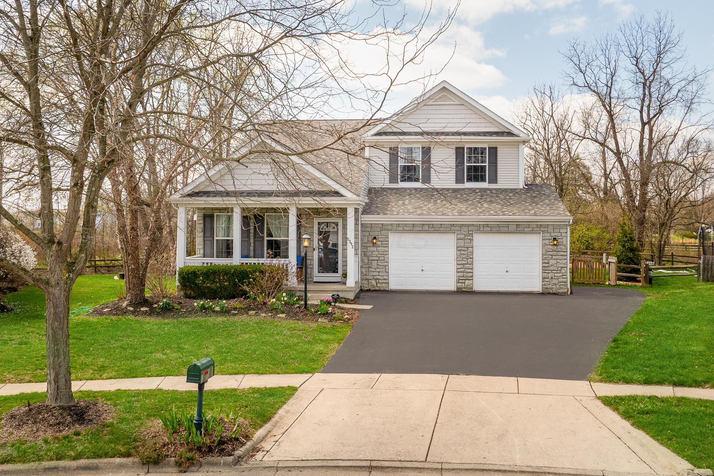 Country Meadow Ct, Westerville, OH 43082