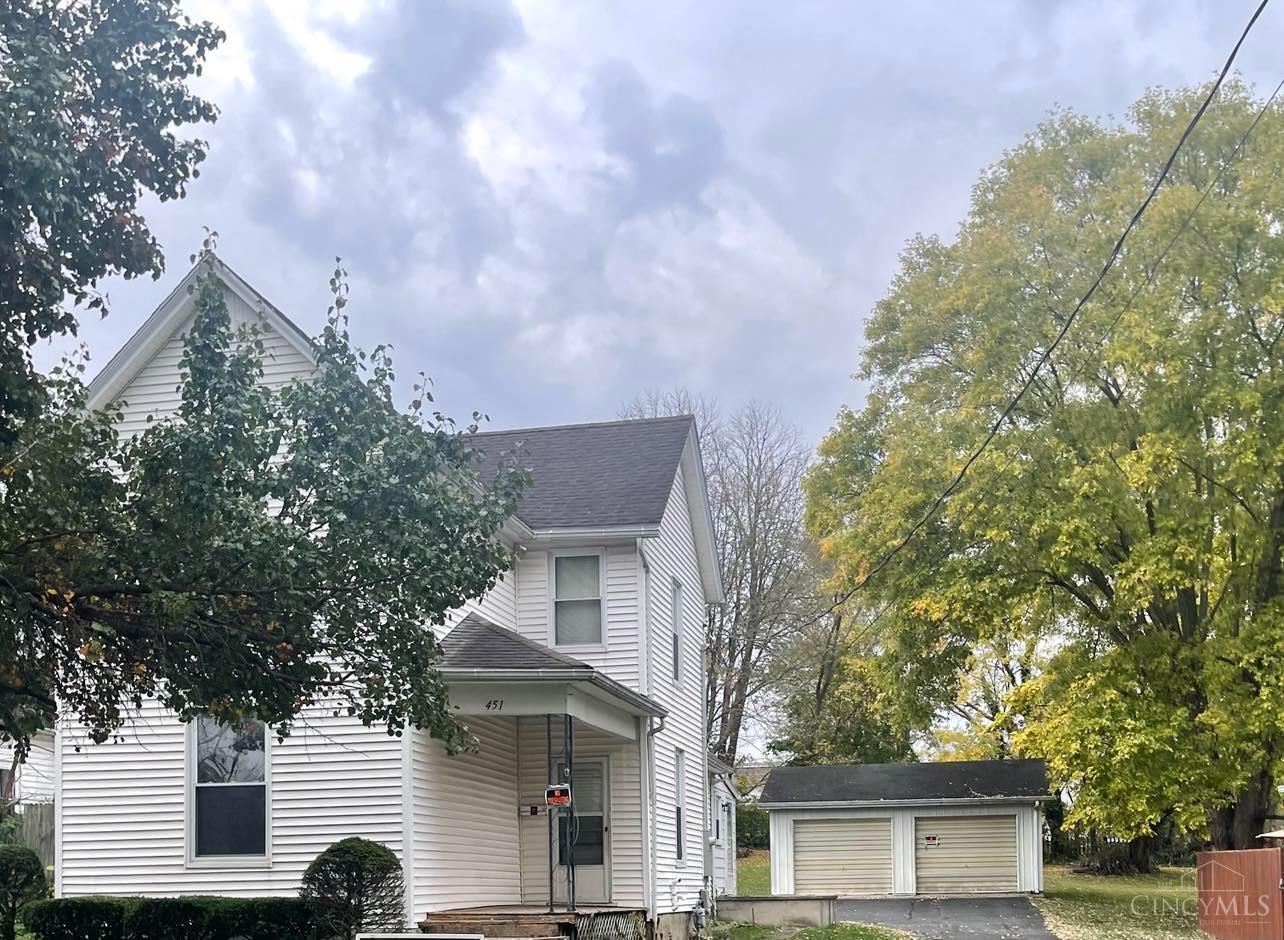 S Elm St, Hillsboro, OH 45133