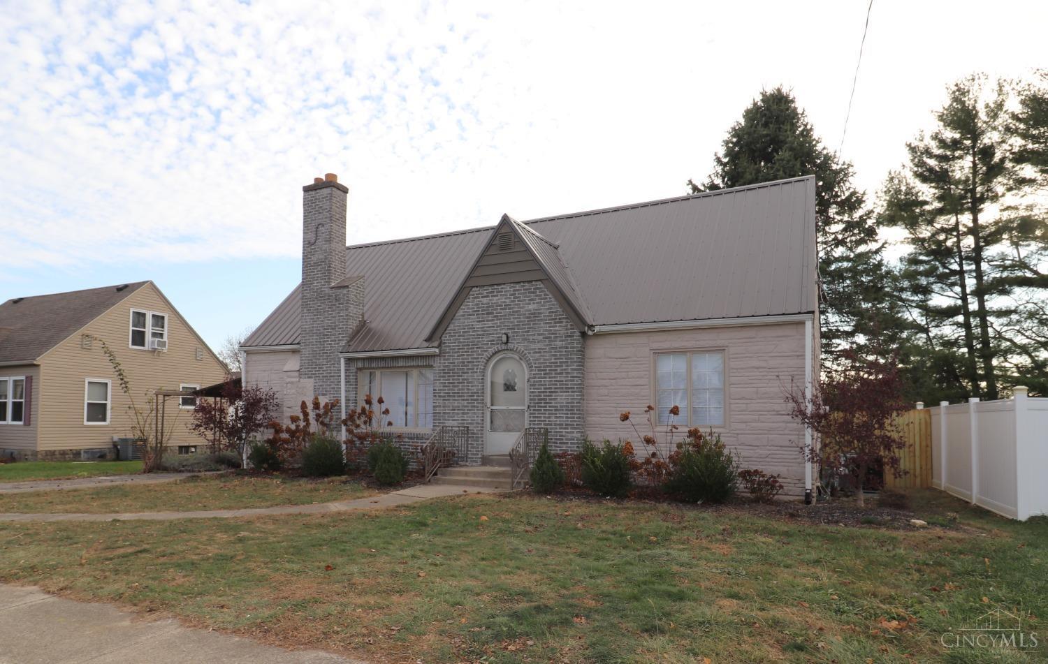 Fife Ave, Wilmington, OH 45177