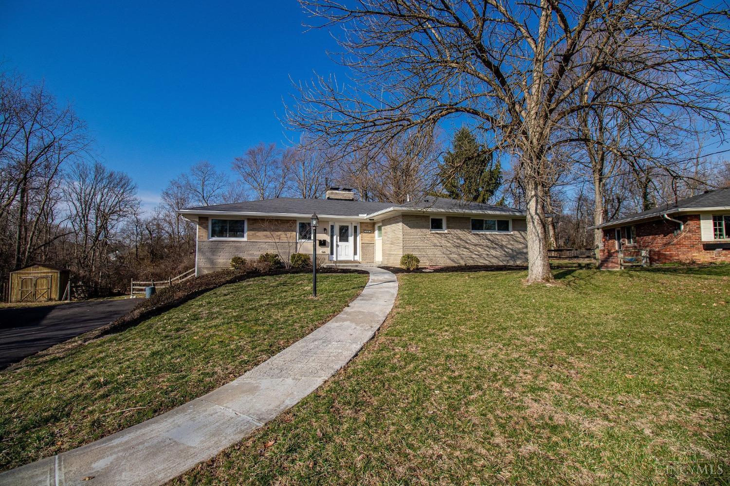 Fidelis Dr, Blue Ash, OH 45242