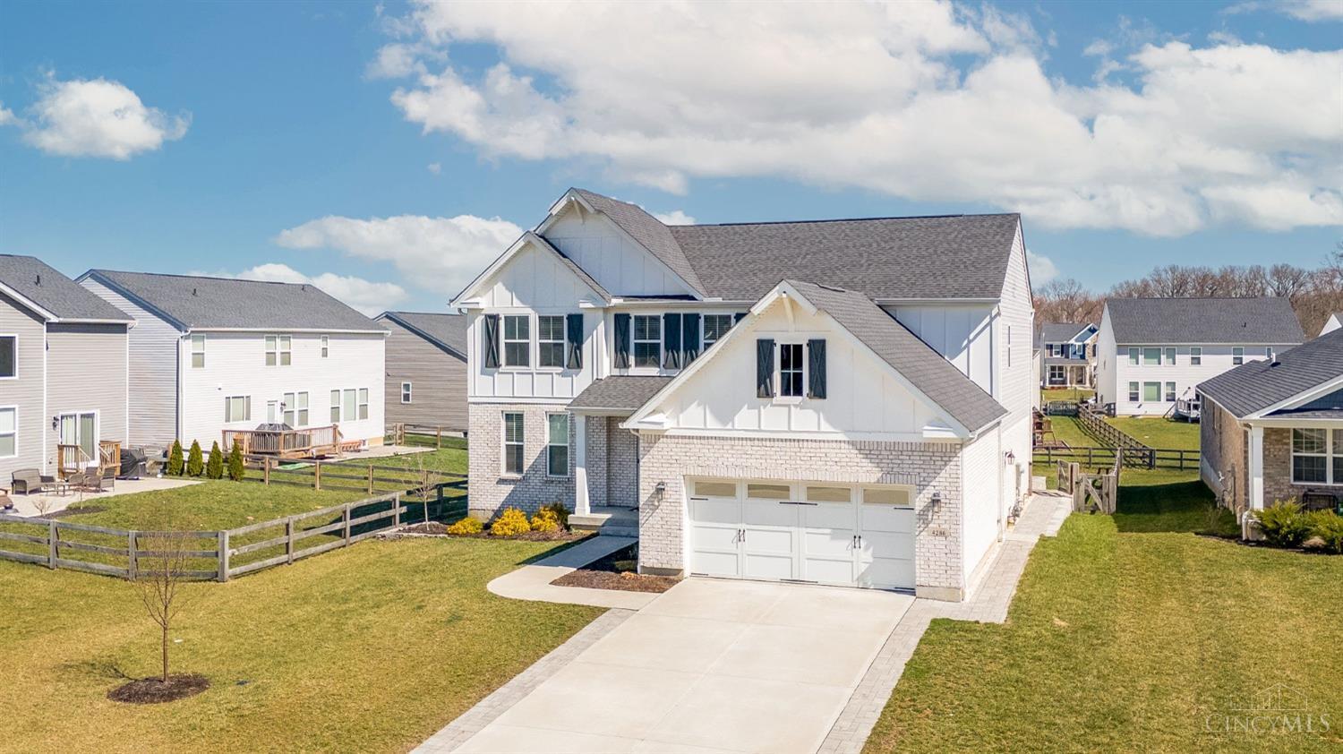 Talbot Pl, Batavia, OH 45103