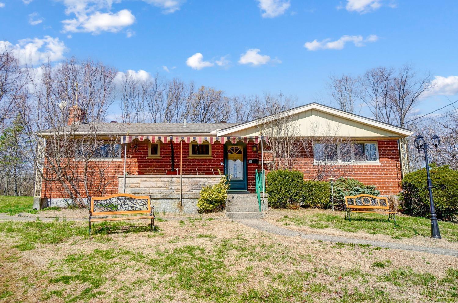 Burhen Dr, Cincinnati, OH 45238
