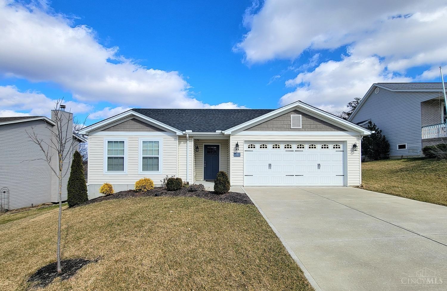 Thornhill Dr, Hamilton, OH 45013