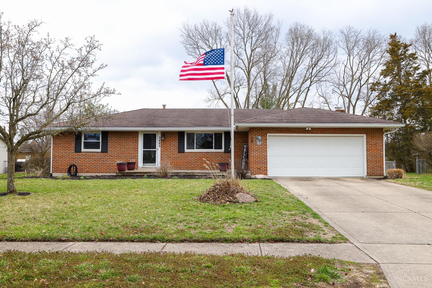 Coolbrook Dr, Fairfield, OH 45014