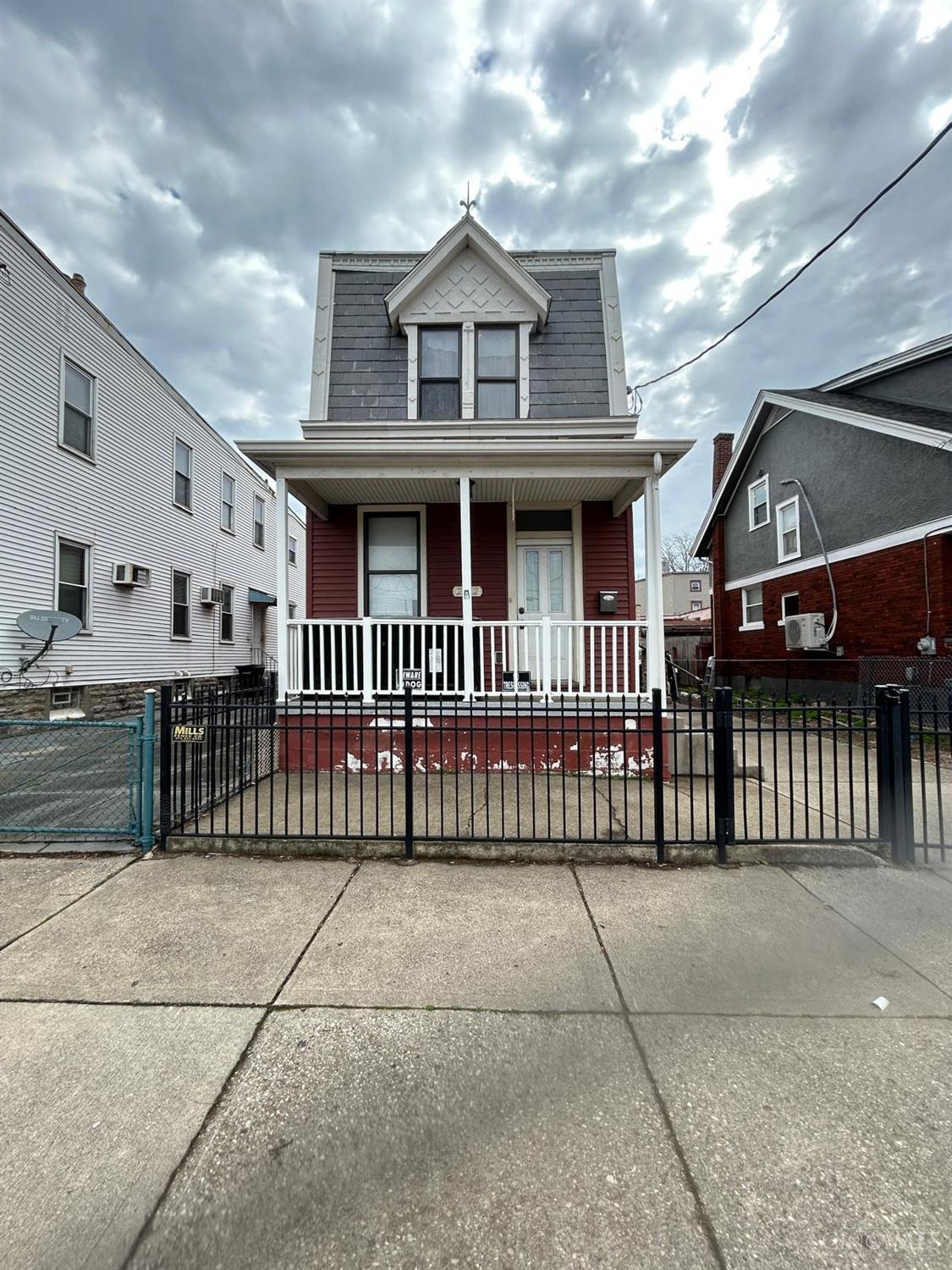 Henshaw Ave, Cincinnati, OH 45225