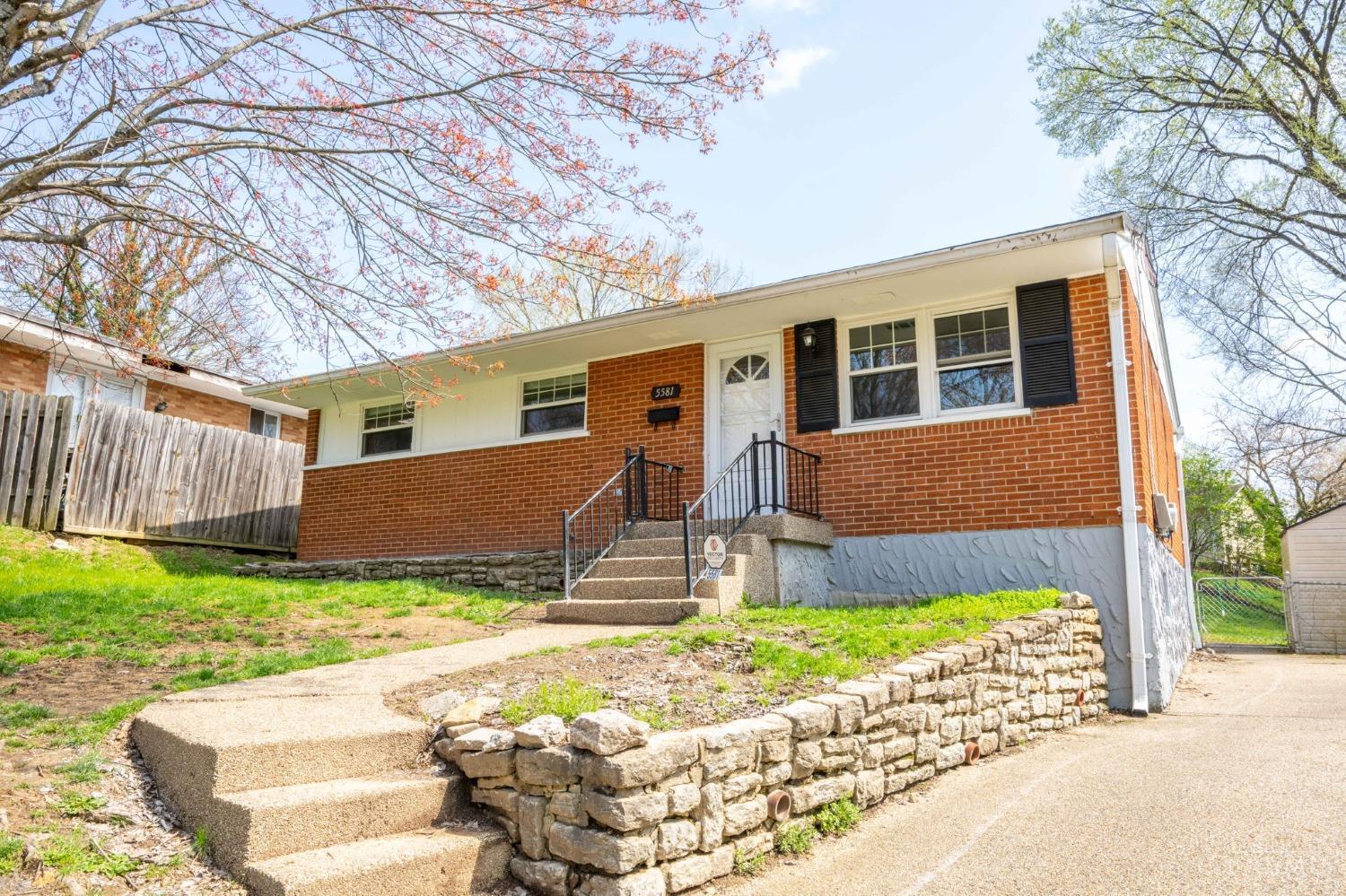 Nightingale Ct, Cincinnati, OH 45227
