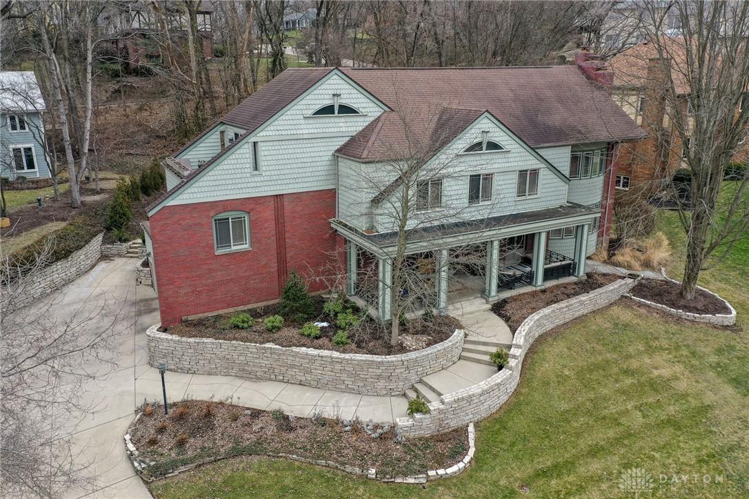 Stonehenge Ln, Dayton, OH 45429