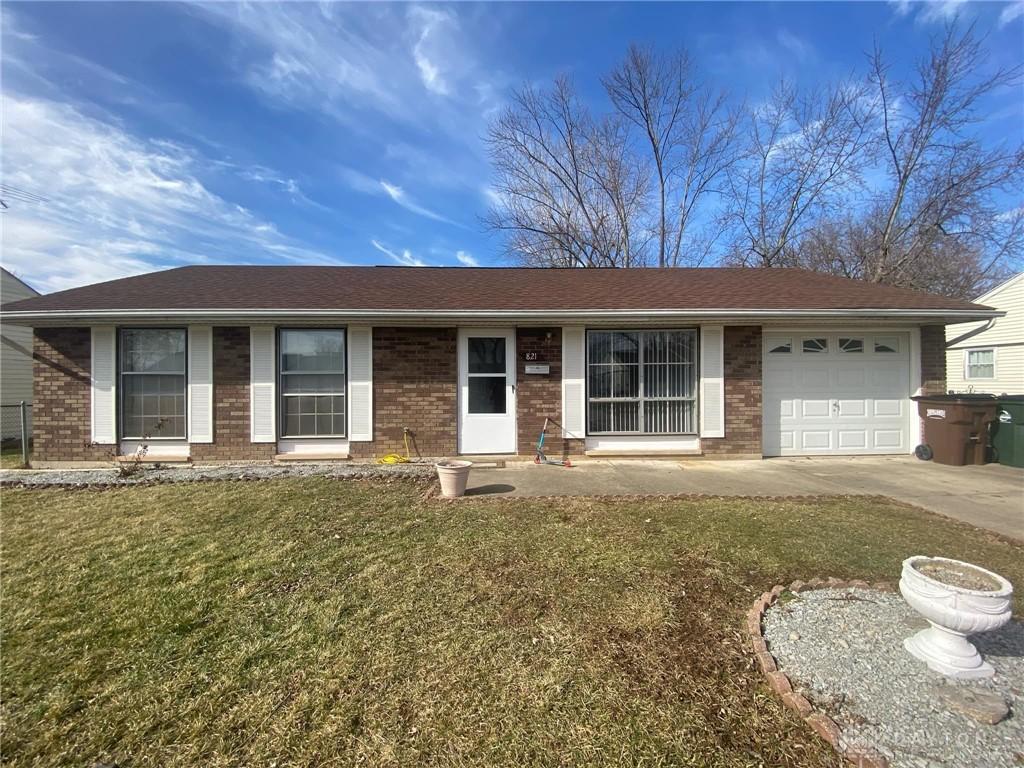 Plumwood Dr, New Carlisle, OH 45344