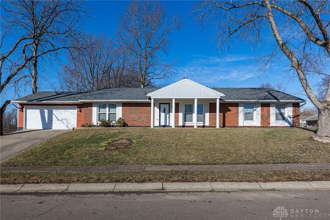 Evergreen Dr, Springboro, OH 45066