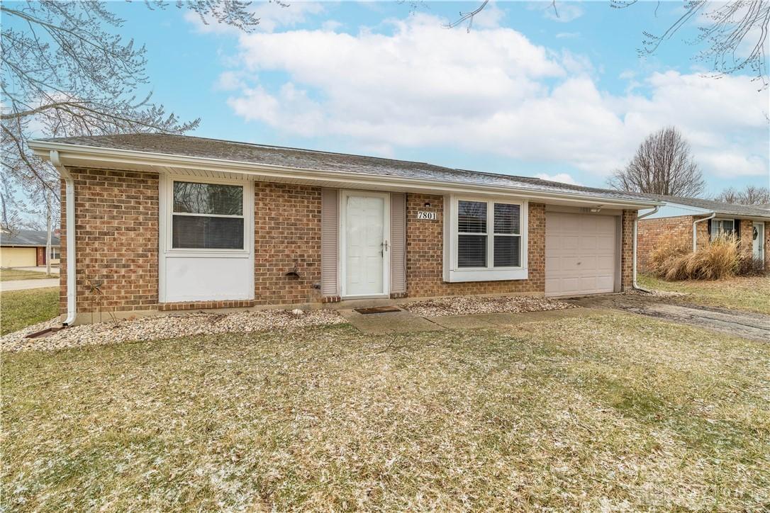 Rustic Woods Dr, Dayton, OH 45424