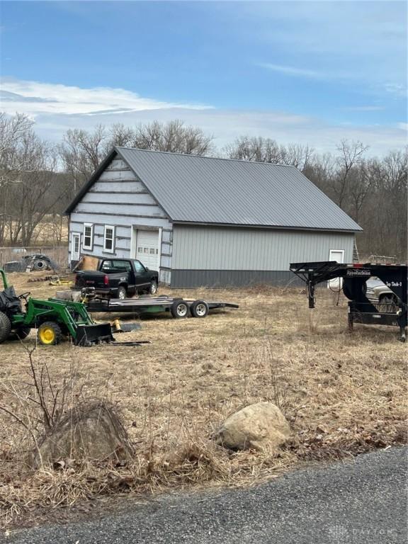 Pence Rd, Maplewood, OH 45340