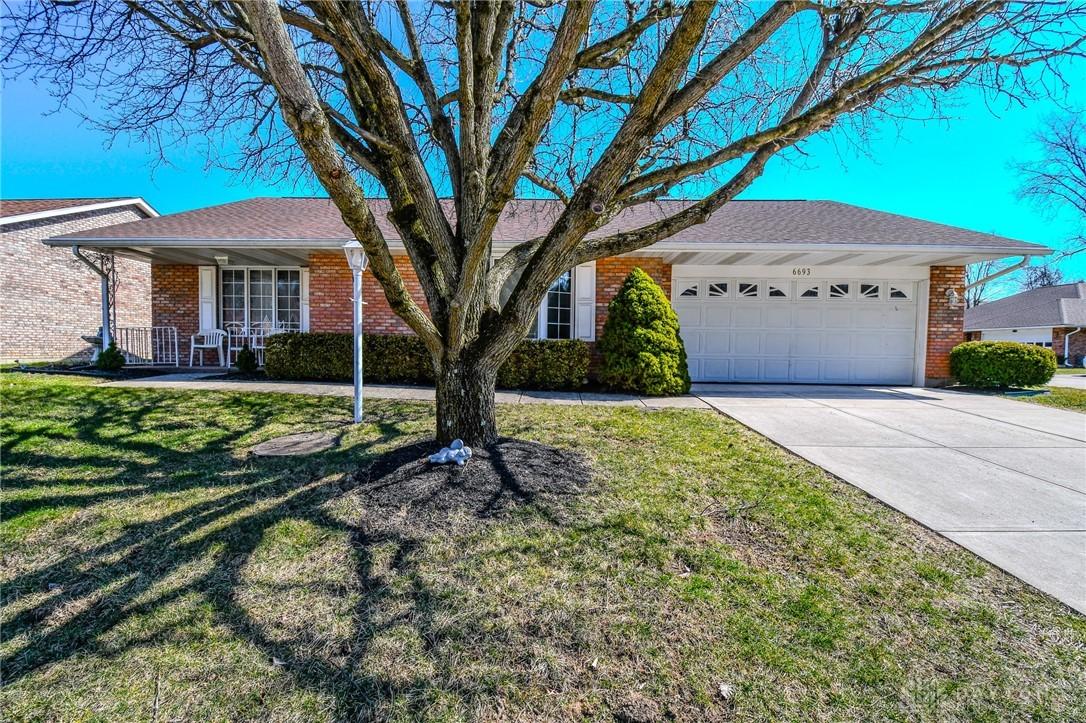 Oakwood Ln, Dayton, OH 45424