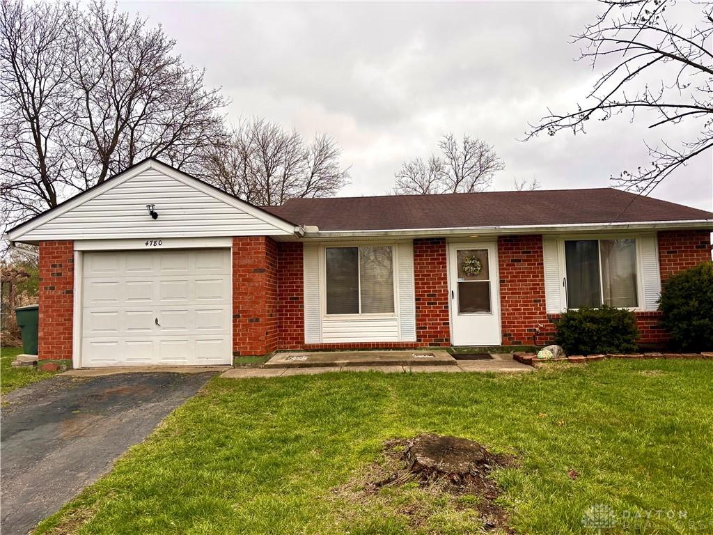 Pinecroft Ct, Dayton, OH 45424