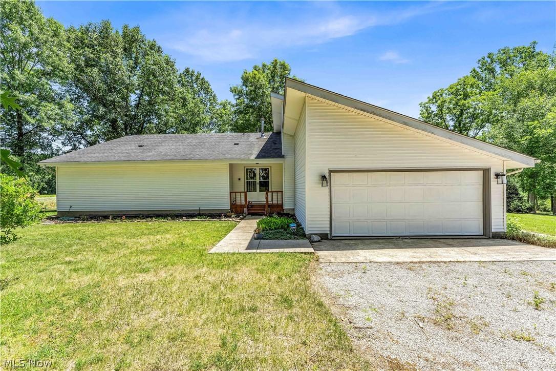 Mosher Rd, Wellington, OH 44090