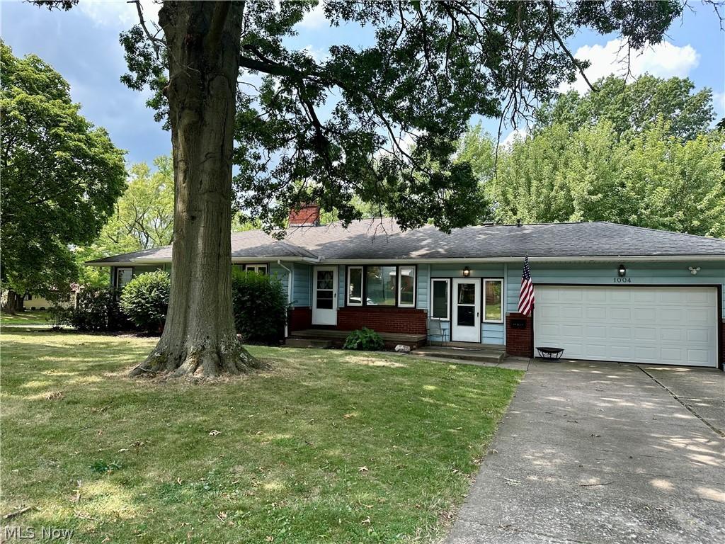 N Bentley Ave, Niles, OH 44446