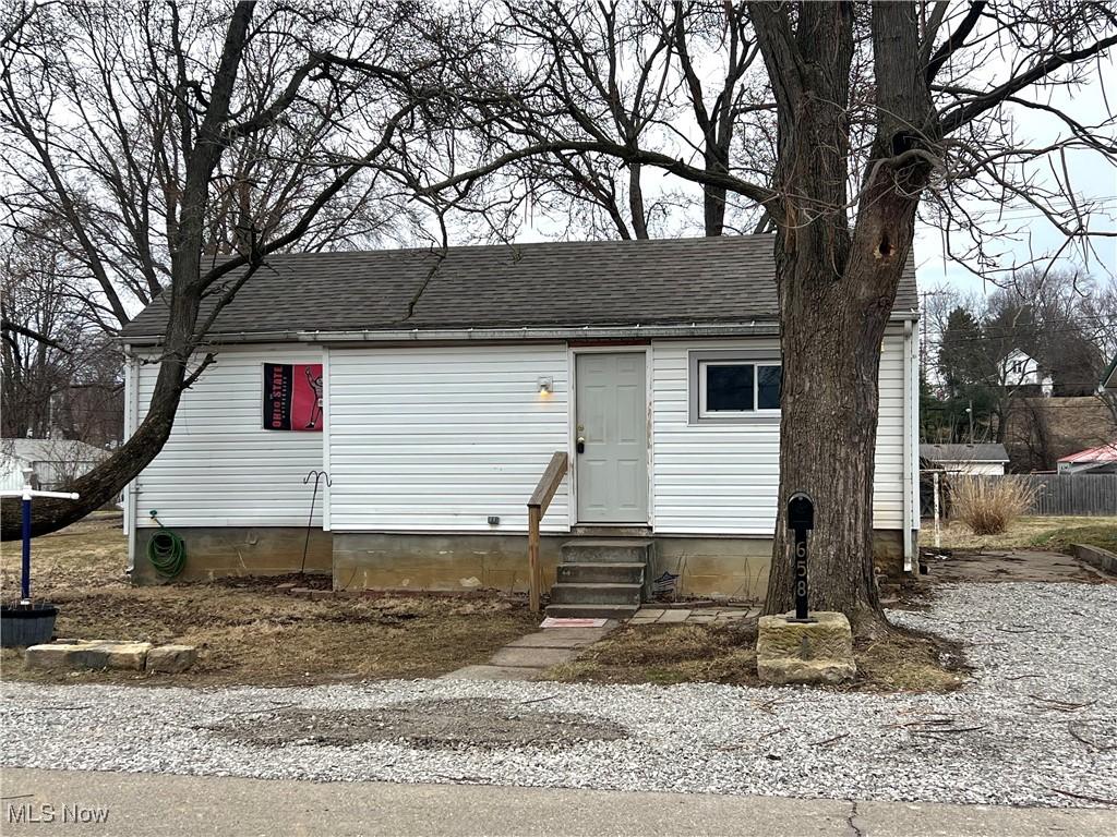 Birch St, Coshocton, OH 43812