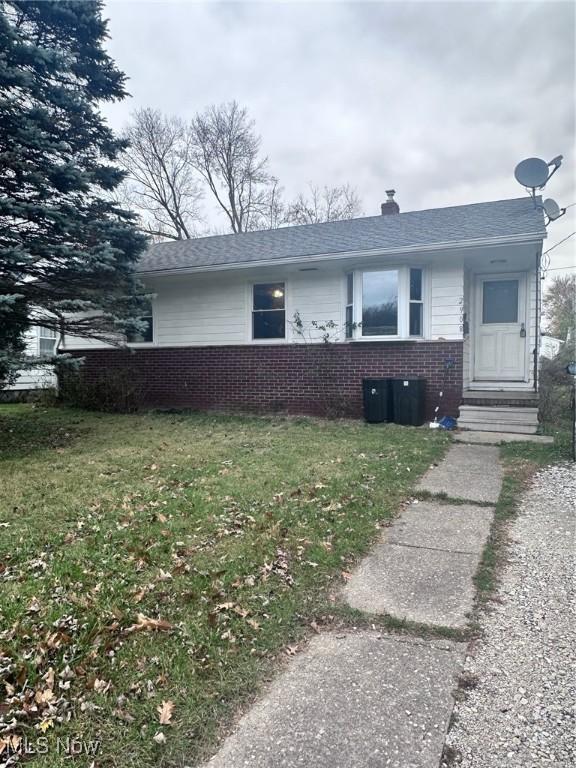 Columbus Ave, Ashtabula, OH 44004