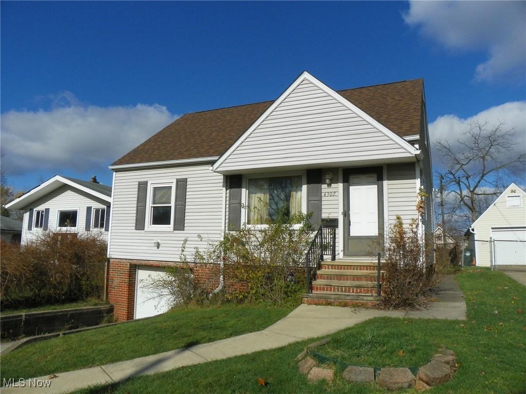 Russell Ave, Cleveland, OH 44134