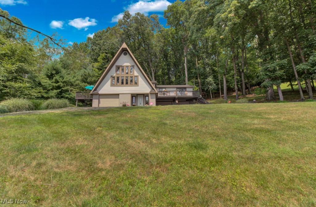 W Mohawk Dr, Malvern, OH 44644