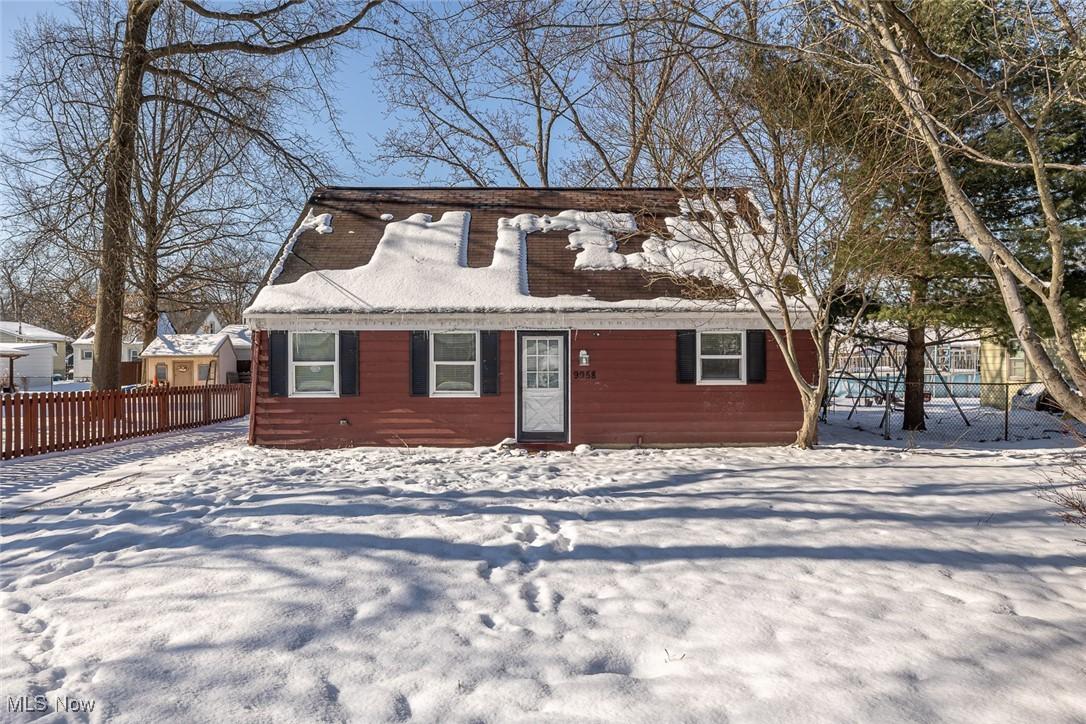Dupont Dr, Columbia Station, OH 44028