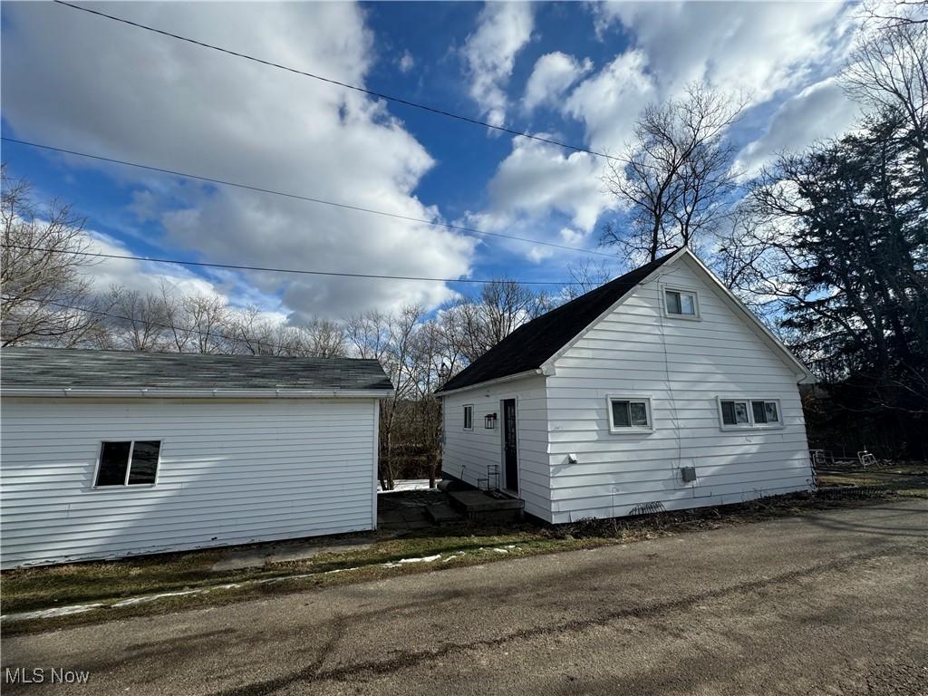 N 9th St, Byesville, OH 43723