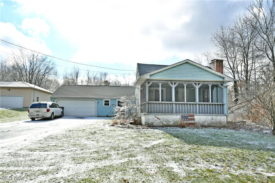 Stewart Sharon Rd, Hubbard, OH 44425
